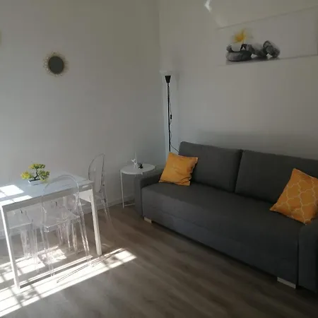 Olly&asia Διαμέρισμα Ίμολα